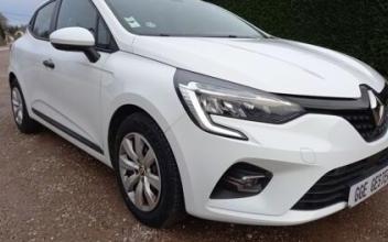 Renault clio v Uriménil