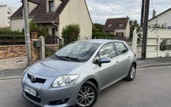 Toyota auris Pierrelaye