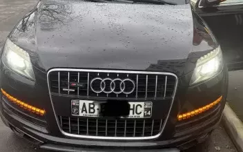 Audi Q7 Ivry-sur-Seine