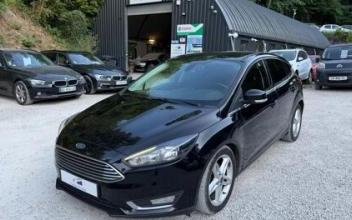 Ford focus Sathonay-Camp
