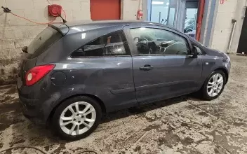 Opel Corsa Lys-lez-Lannoy