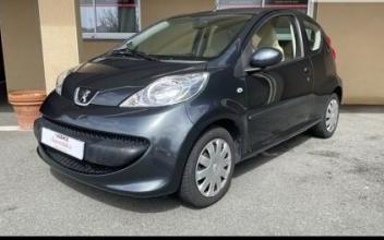 Peugeot 107 Château-d'Olonne