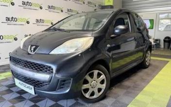 Peugeot 107 Roquebrune-sur-Argens