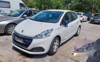 Peugeot 208 Saint-Mandrier-sur-Mer