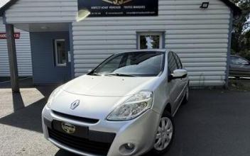 Renault clio La-Richardais