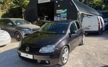 Volkswagen golf Sathonay-Camp
