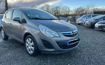 Opel Corsa Noyal-Châtillon-sur-Seiche