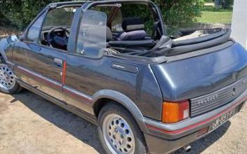 Peugeot 205 La-Grande-Motte