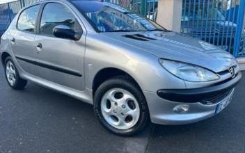 Peugeot 206 Montfermeil