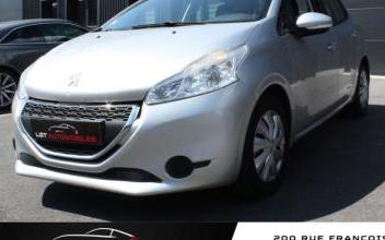 Peugeot 208 Caudan