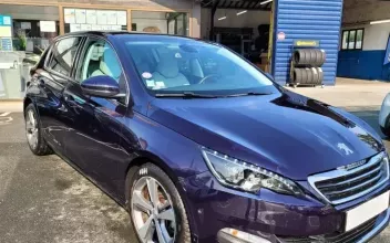 Peugeot 308 Saint-Pée-sur-Nivelle
