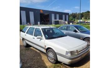 Renault nevada L'Hôpital-du-Grosbois