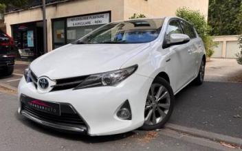 Toyota auris Saint-Maur-des-Fossés