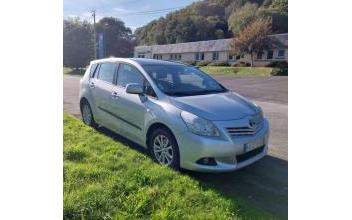 Toyota verso Châteaulin