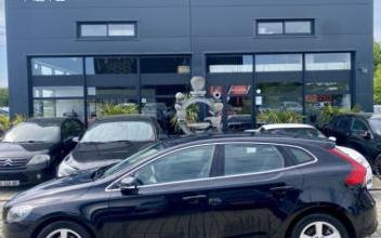 Volvo V40 Nouvoitou