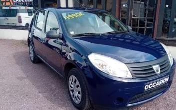Dacia sandero Moyaux