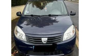 Dacia sandero Groslay