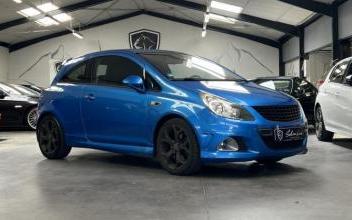 Opel Corsa Saint-Laurent-du-Var