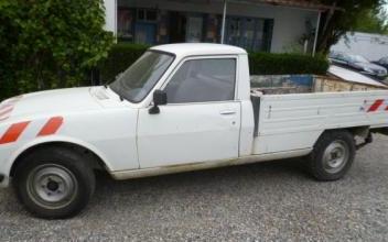 PEUGEOT 504 PICK-UP Aucamville