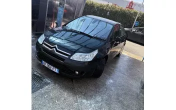 Citroen C4 Saint-Denis