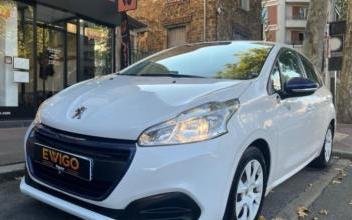 Peugeot 208 Montrouge