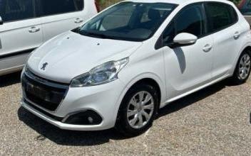 Peugeot 208 Bize-Minervois