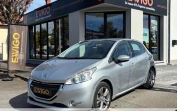 Peugeot 208 Mont-de-Marsan