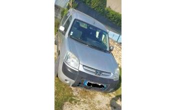 Peugeot partner Soyons