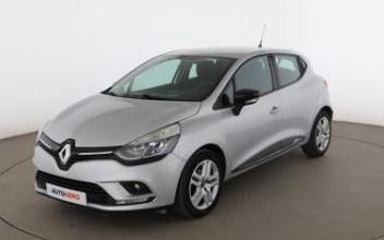 Renault clio Issy-les-Moulineaux