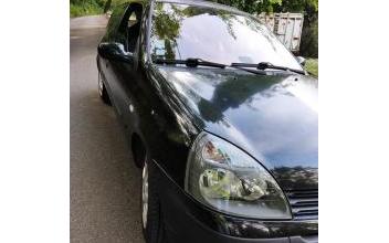 Renault clio ii Saint-Laurent-du-Var