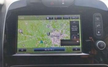 Renault clio iv estate Osly-Courtil