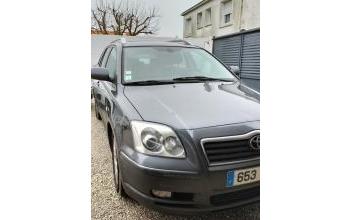 Toyota avensis La-Barre-de-Monts