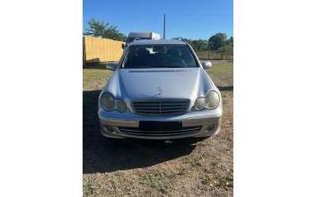 Mercedes classe c Saint-Laurent-d'Arce