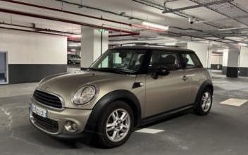 Mini Mini one Asnières-sur-Seine
