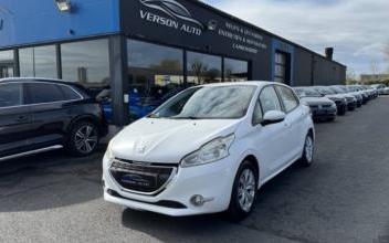 Peugeot 208 Verson