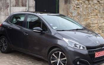 Peugeot 208 Châtillon