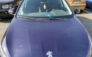 Peugeot 308 La-Courneuve