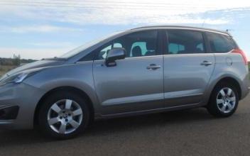 Peugeot 5008 Artonges
