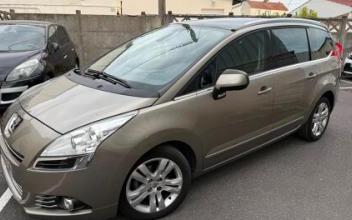 Peugeot 5008 Houilles