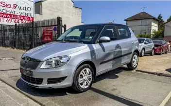 Skoda Fabia Viry-Chatillon