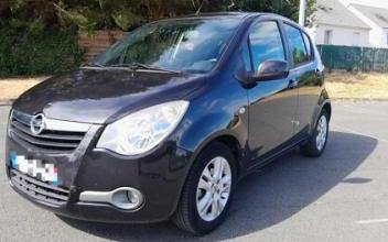 Opel agila Arpajon