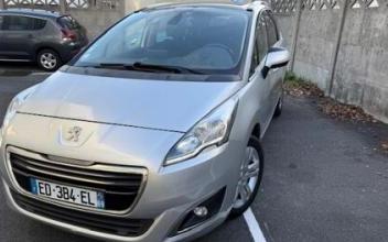 Peugeot 5008 Houilles