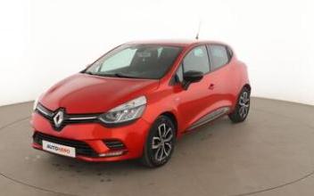 Renault clio Issy-les-Moulineaux