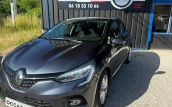 Renault clio v Tullins