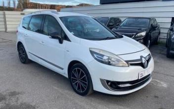 Renault grand scenic iii La-Courneuve