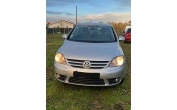 Volkswagen golf plus Saint-Laurent-d'Arce