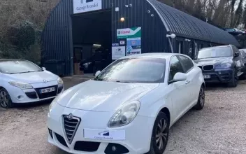 Alfa-romeo Giulietta Sathonay-Camp