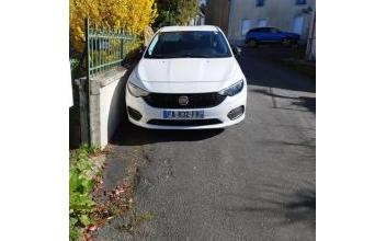 Fiat tipo Saint-Denis-d'Orques