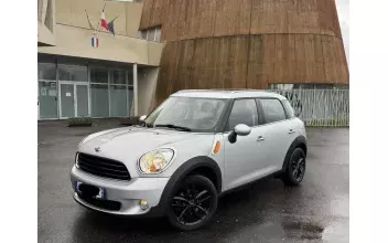 Mini Countryman D Keskastel