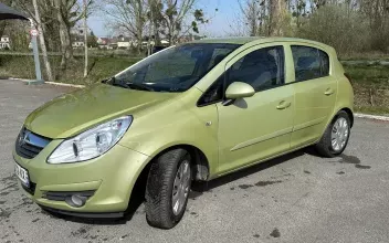 Opel Corsa Bernes-sur-Oise